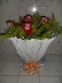 Buque com 6 rosas